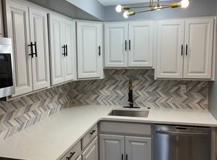 306 Tribet Pl, Darby, PA 19023