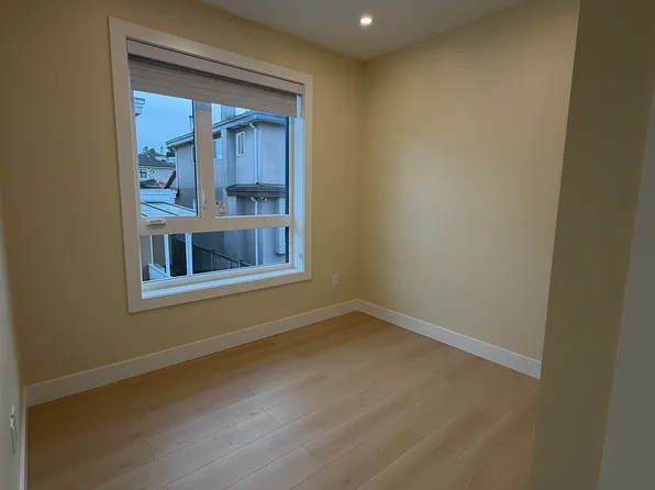 2733 Alamein Ave, Vancouver, BC V6L 1S1