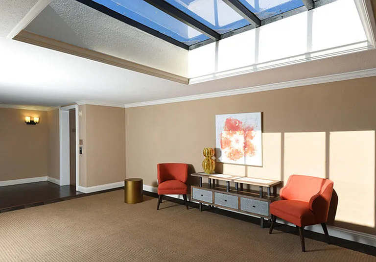 Seven Oaks — Photo 11