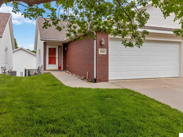 4840 S 55th Ct, Lincoln, NE 68516