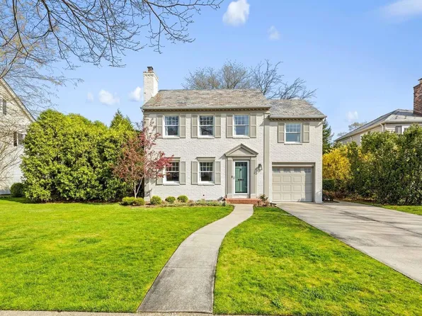 67 Kenwood Road, Garden City, NY 11530