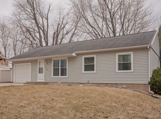 3513 Dunham Dr SW, Cedar Rapids, IA 52404