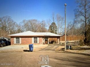 111 Queen Alecia Ct, Jackson, MS 39209