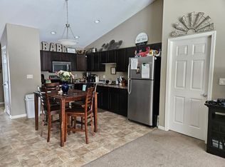 307 Sunflower Dr, Ames, IA 50014