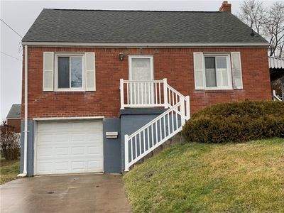 2660 Glenny Ln, West Mifflin, PA, 15122