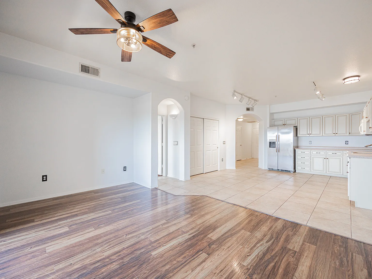 920 E Devonshire Ave Unit 4003, Phoenix Az — Photo 3