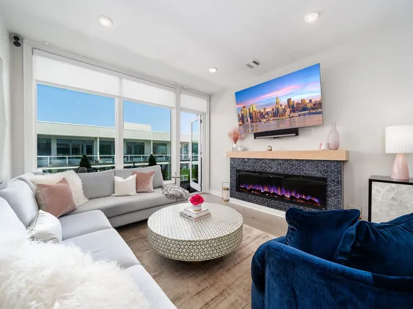 3 Somerset Ln #Penthouse 609, Edgewater, NJ 07020