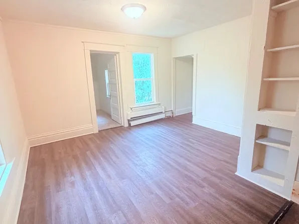 Ward 891 - 220 5th Ave SW, 220 5th Ave SW APT 2, Aberdeen, SD 57401