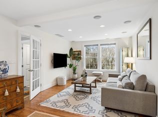 41 Hampton St, Southampton, NY 11968