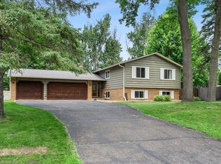 10731 Taylor St NE, Blaine, MN 55434