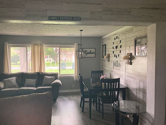 5th image of 3404 N Virginia Ave
