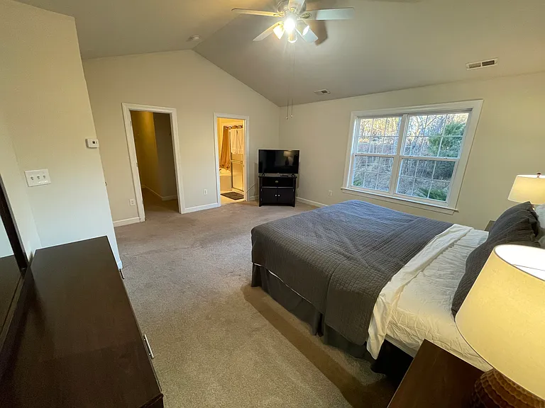210 Earhart Ct — Photo 18