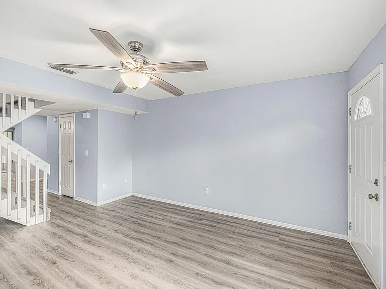 2183 Fox Chase Blvd — Photo 4