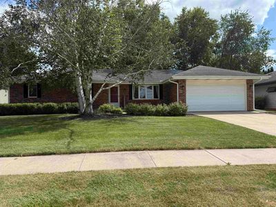 2109 Cimarron Dr, Freeport, IL, 61032