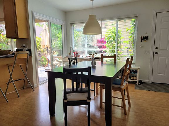 3rd image of 10560 Greenford Dr
