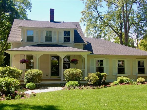 38 Adelaide Ave