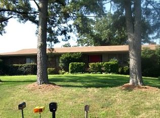 1414 E View St, Morrilton, AR 72110