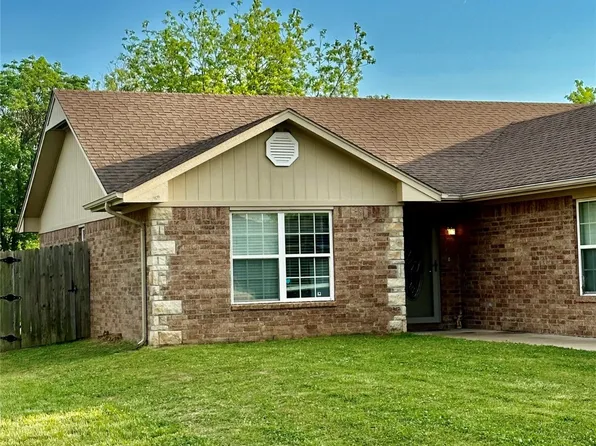109 E Monroe St, Morris, OK 74445
