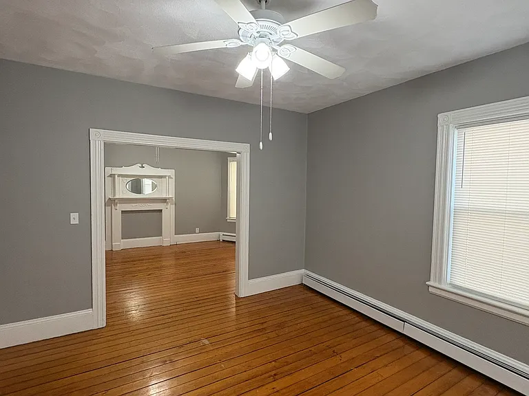 14 Grove St #1 — Photo 4