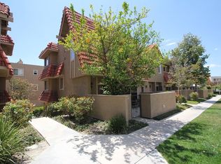 17928 River Cir APT 1, Santa Clarita, CA 91387