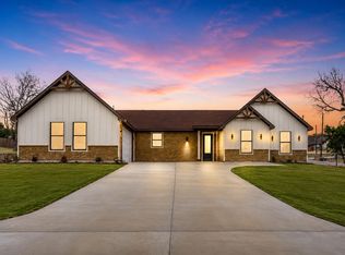 1101 Ajo Ct, Granbury, TX 76048
