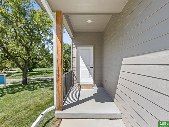 4th image of 7102 N 79th Ct