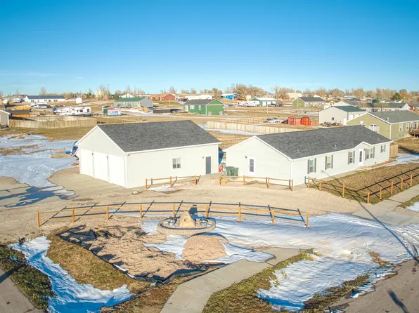 4701 Tong Ln, Gillette, WY 82718