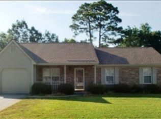 1112 Fox Sparrow Dr, Murrells Inlet, SC 29576