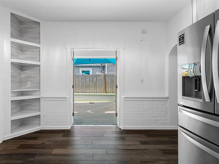 641 Wilkie St — Photo 14