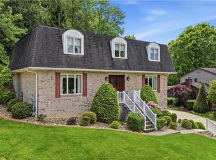916 Burning Tree Dr, McKeesport, PA 15135