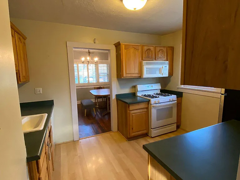 734 S Gudgell Ct — Photo 10