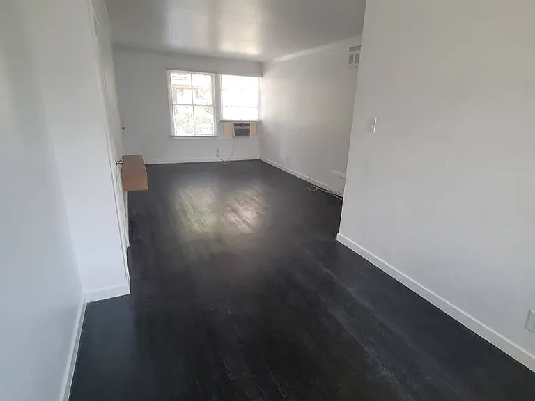 1653 N Vista St #3 — Photo 2