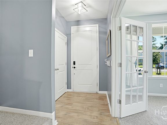 3rd image of 353 Waybridge Way
