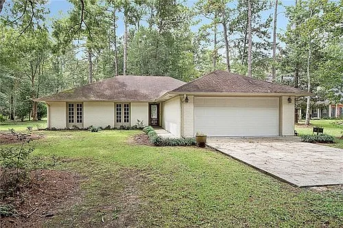 88 N Dogwood Dr Photo 1