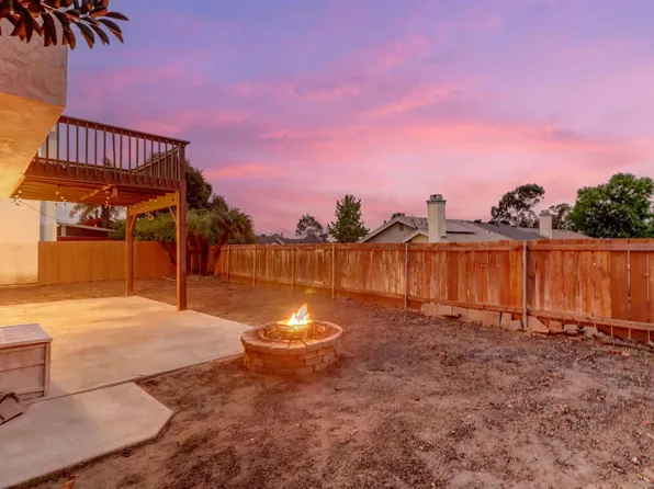7902 Tinaja Ln, San Diego, CA 92139