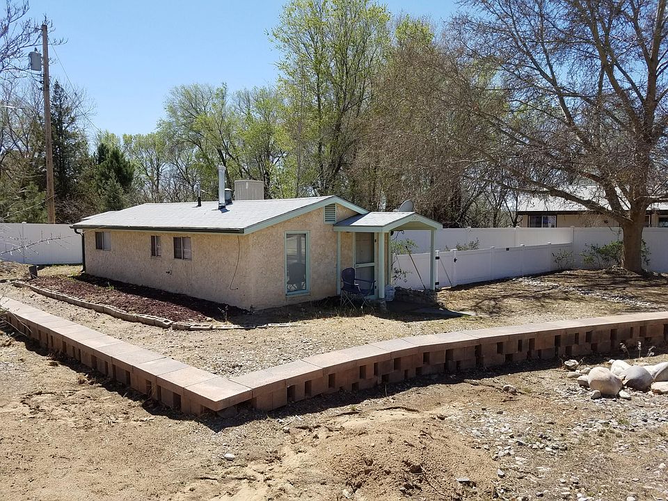1st image of 926 N Gladeview Dr