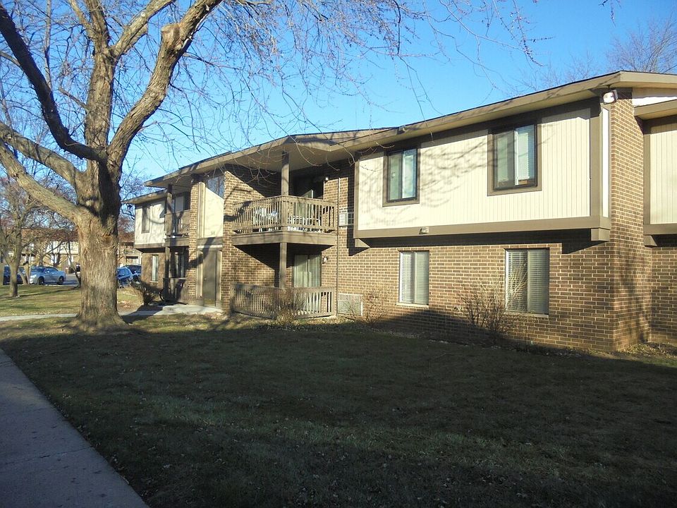 1st image of 566 Somerset Ln APT 4