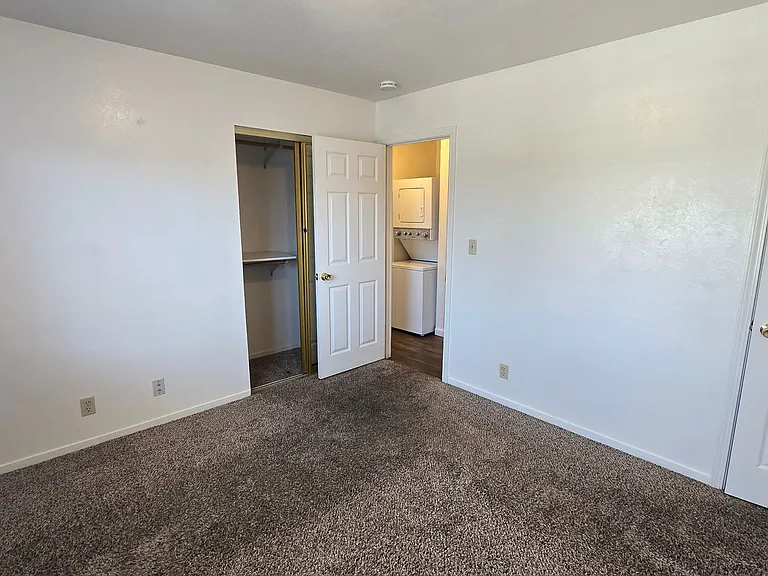 239 Cheney Street — Photo 13