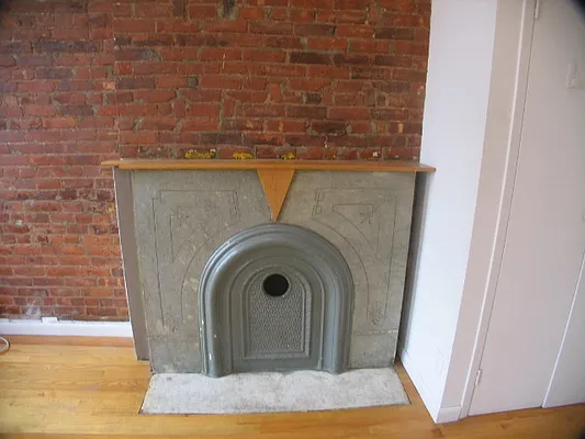 Rented by DSA Realty | media 51