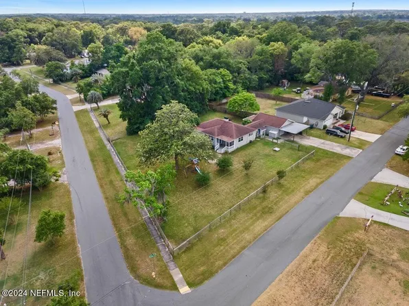 2104 HILLTOP Boulevard, Jacksonville, FL 32246