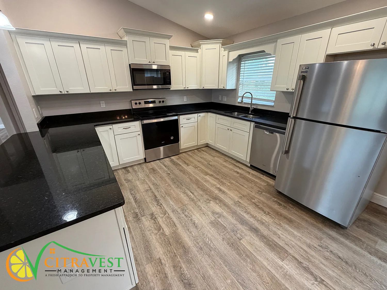 Gorgeous 3 Bedroom Available in Citrus Springs! — Photo 4