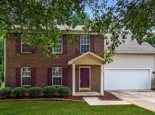 10911 Gold Pan Rd, Charlotte, NC 28215