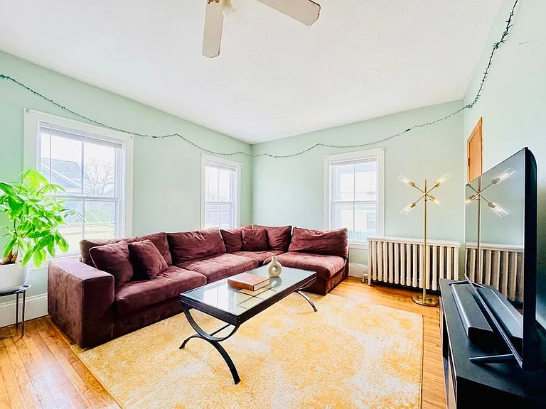 3 Foster St #D2 — Photo 7