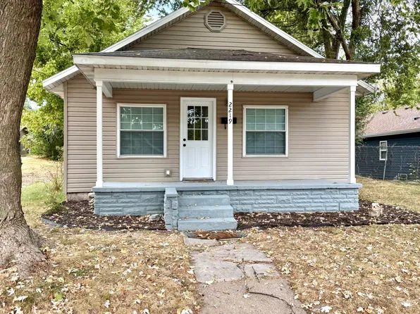2219 N Nettleton Avenue, Springfield, MO 65803