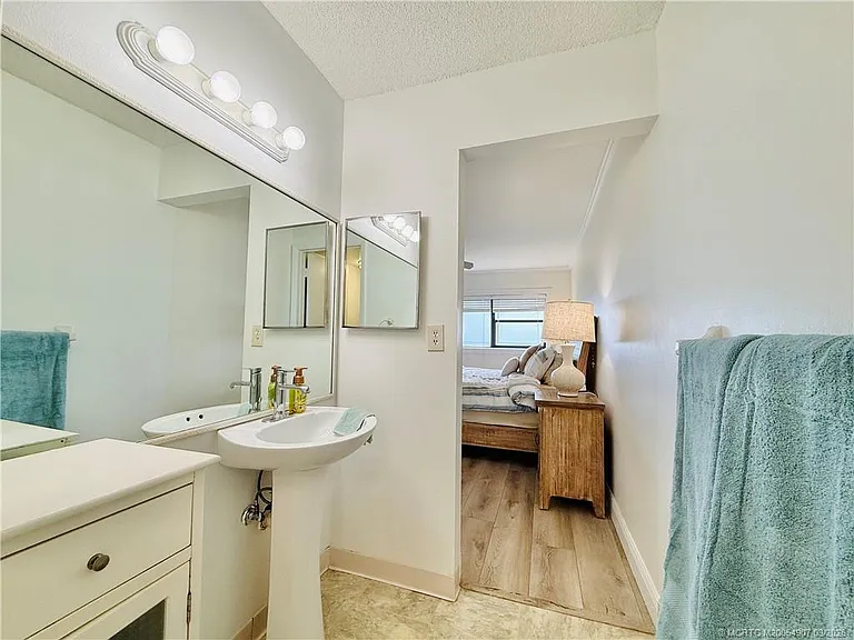 7410 S Ocean Dr #209 — Photo 35