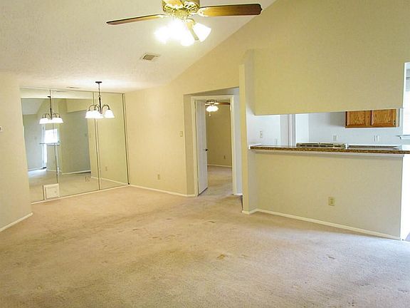 4th image of 12015 Westwold Dr