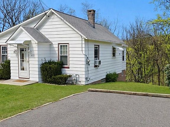 2nd image of 433 Tiffany St