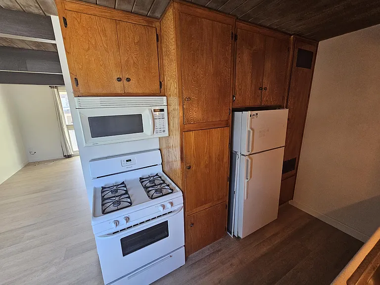 673 Palm St #7 — Photo 10