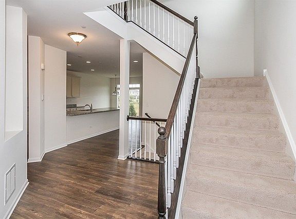 4th image of 915 Paisley Ln Lot 4.05