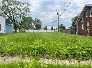 1212 Dunham St, South Bend, IN 46619